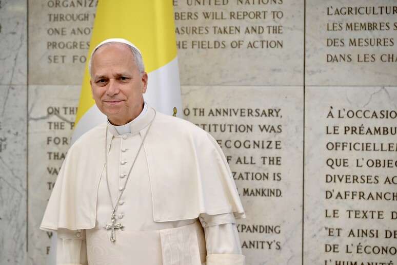 Papa Leão XIV visita sede da FAO em Roma