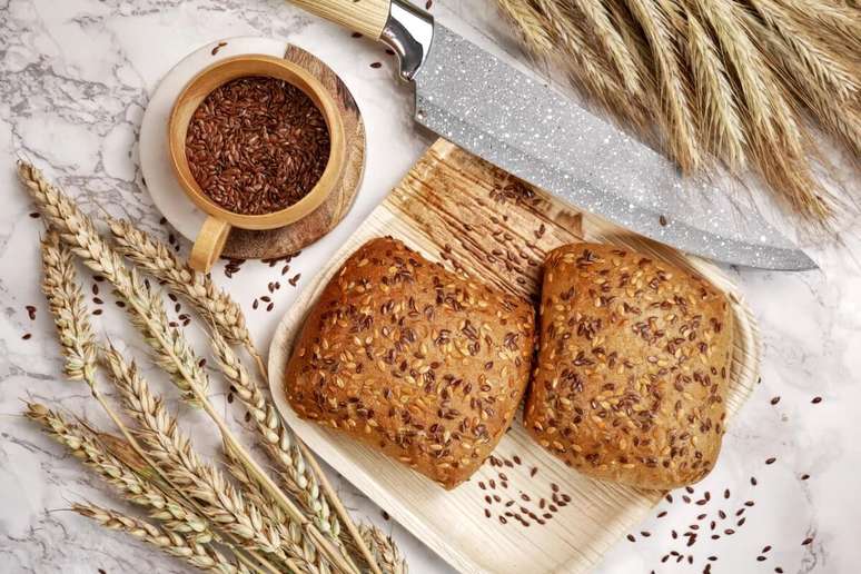 Gluten-free or artisanal versions of bread can be part of your eating routine 