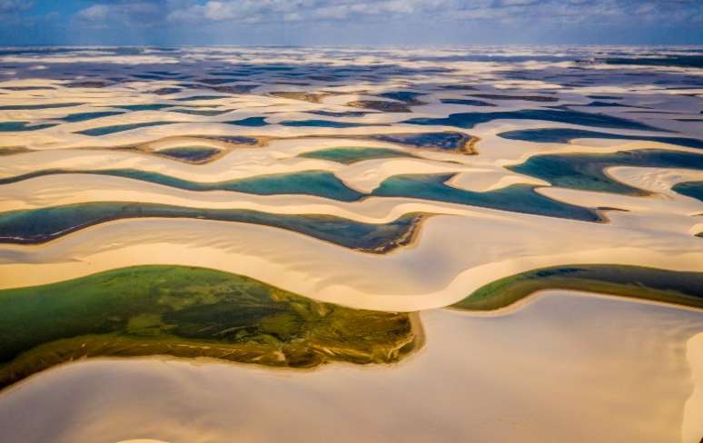  local entre os sítios naturais maiO Parque Nacional dos Lençóis Maranhenses está entre os sítios naturais mais importantes do planeta, ao lado de destinos como as Cataratas do Iguaçu e o Pantanal