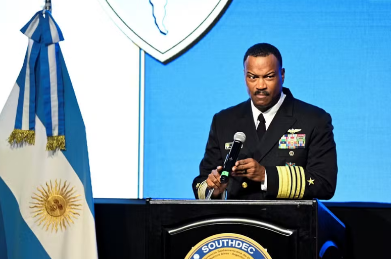 Holsey chefiava o Comando Sul dos EUA somente desde o fim do ano passado.