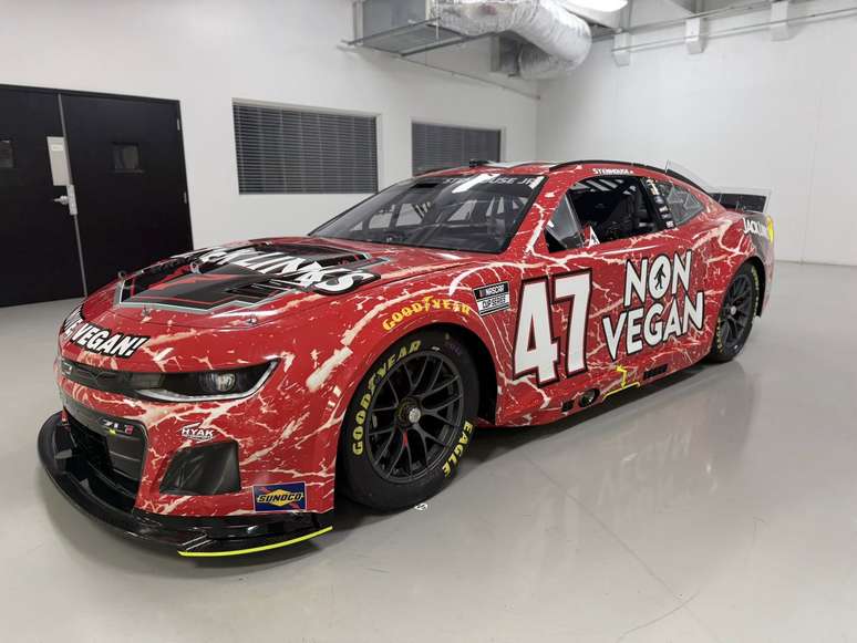 Carro “não vegano” de Stenhouse Jr. para a etapa de Talladega