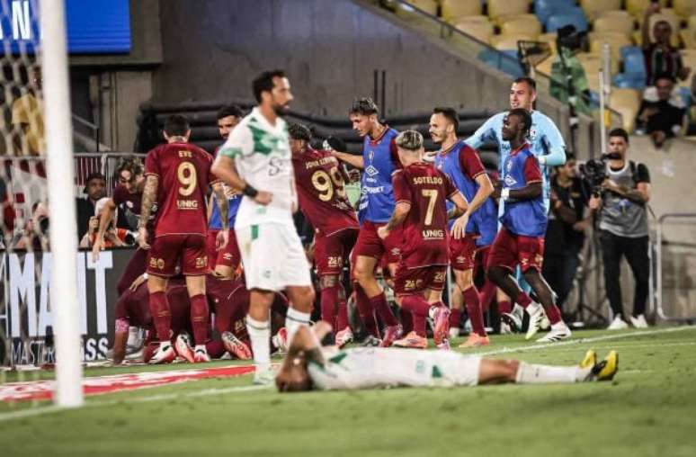 Fluminense venceu o Juventude nos minutos finais –