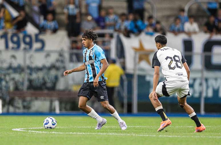 Gr&ecirc;mio e Atl&eacute;tico buscam t&iacute;tulo in&eacute;dito do Brasileir&atilde;o Sub-17 &ndash;