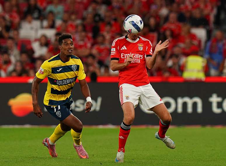 Murilo, do Gil Vicente, contra o Benfica