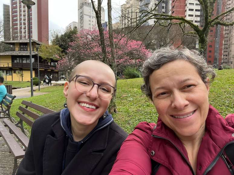 Mother and daughter discover breast cancer 10 months apart: “We live in the same house without knowing it”