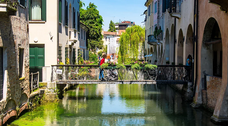 The discreet revolution of the Italian city has become an alternative to the excessive tourism of Venice The discreet revolution of the Italian city has become an alternative to the excessive tourism of Venice