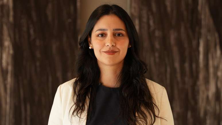 Vanessa Ca&ntilde;ete afirma que o Paraguai est&aacute; trabalhando duro para treinar mais jovens no setor de tecnologia