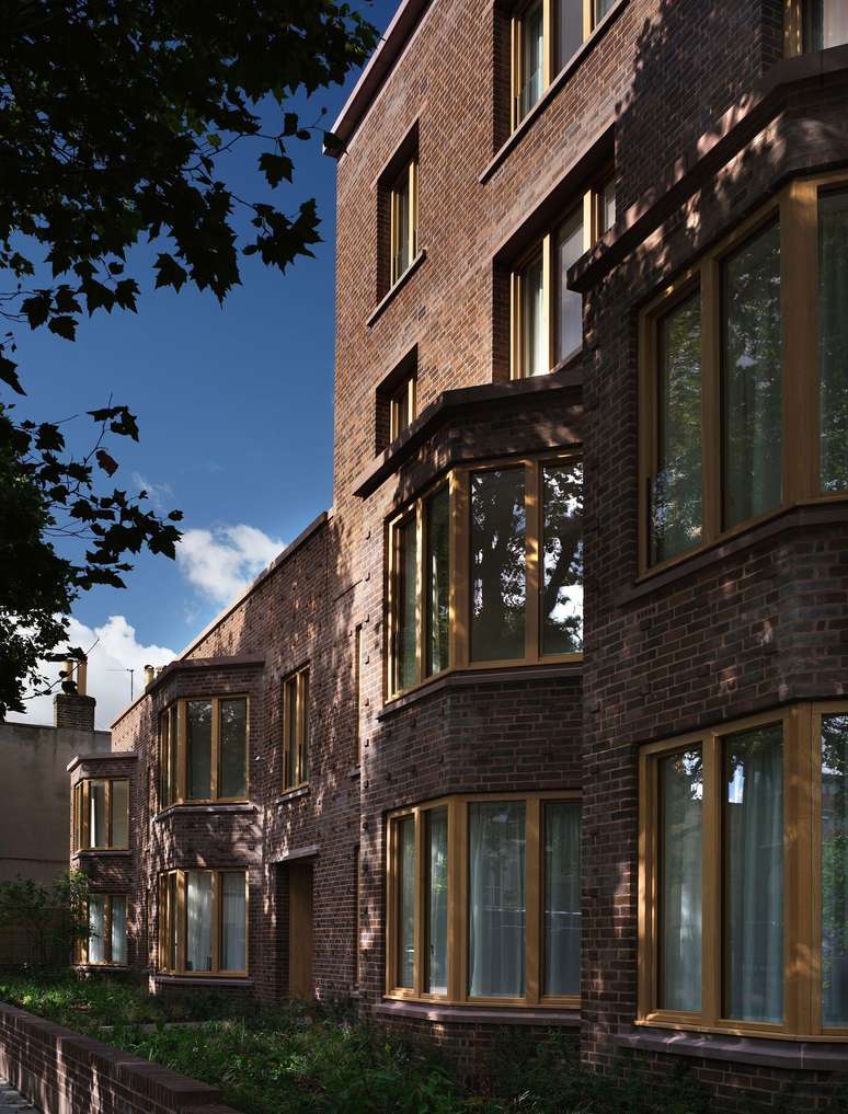 Despite the modern design, the brickwork and windows evoke the traditional style of old British nursing homes Despite the modern design, the brickwork and windows evoke the traditional style of old British nursing homes