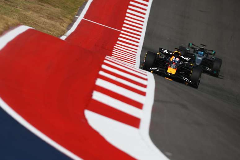 F1: Max Verstappen wins US Sprint Race; marked by the touch between the McLarens