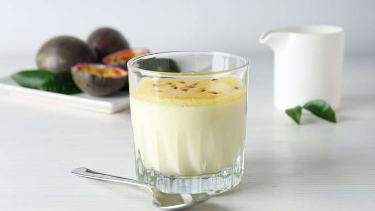 The nutritionist teaches the recipe for passion fruit protein mousse The nutritionist teaches the recipe for passion fruit protein mousse