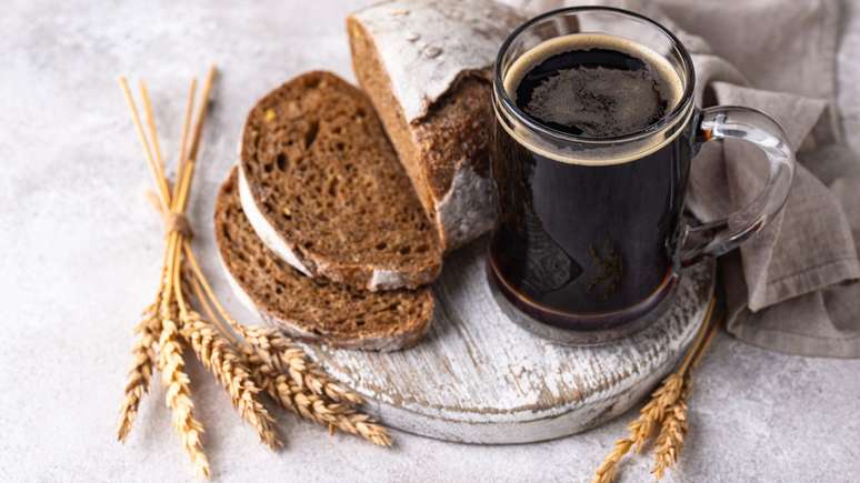 A bebida &eacute; acess&iacute;vel e nutritiva &ndash; depositphotos.com / yulianny