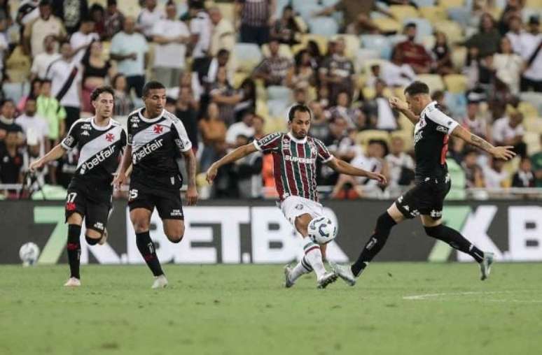 FOTO: LUCAS MERÇON / FLUMINENSE F.C. - Legenda: Vasco x Fluminense voltam a se enfrentar no Maracanã nesta segunda-feira FOTO: LUCAS MERÇON / FLUMINENSE F.C. - Legenda: Vasco x Fluminense voltam a se enfrentar no Maracanã nesta segunda-feira