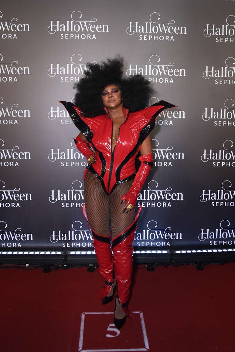 Cris Vianna Halloween 