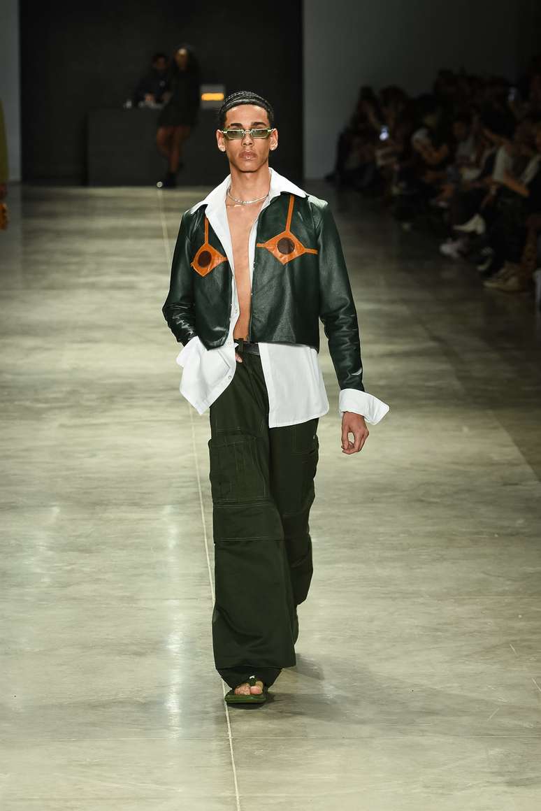Dendezeiro parade at the SPFW Dendezeiro parade at the SPFW