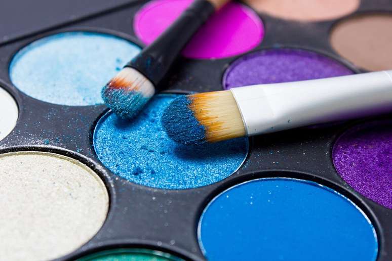 See how the shine was a beauty highlight on the SPFW runways