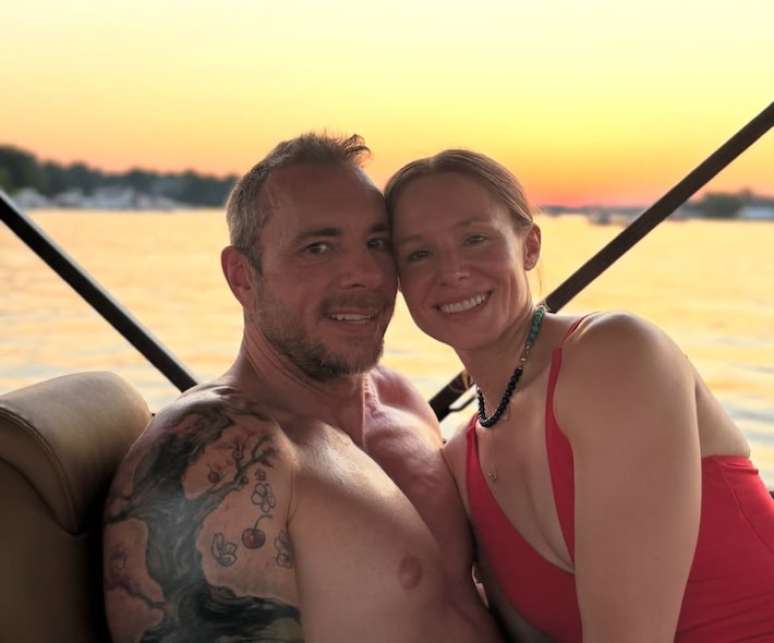 Kristen Bell stirs up controversy with a tribute to her husband: ‘He said he would never kill me’
