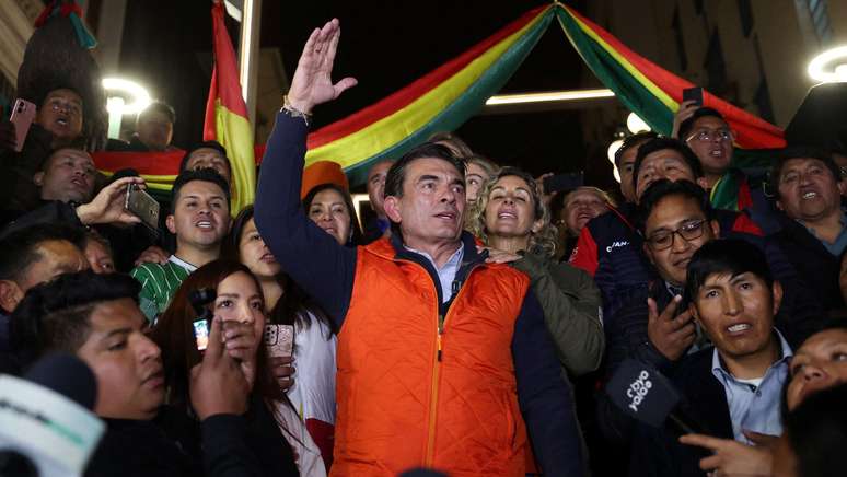 Rodrigo Paz se apresentou como outsider na elei&ccedil;&atilde;o boliviana, apesar de pertencer a uma fam&iacute;lia pol&iacute;tica tradicional