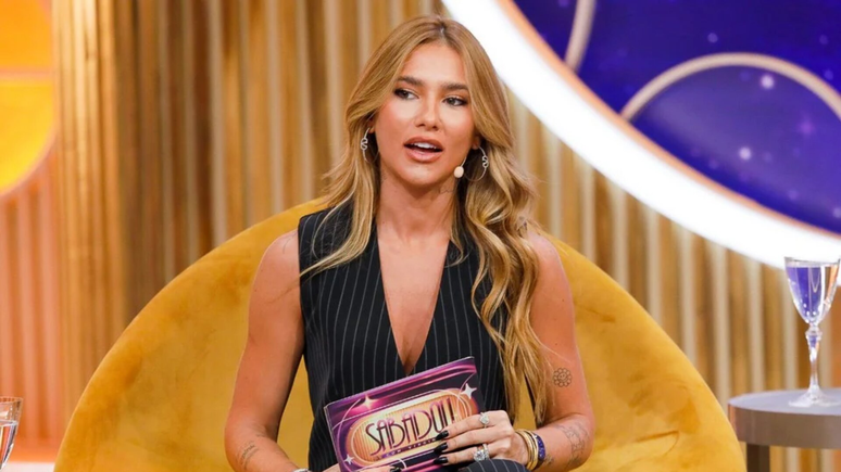 Fora! Virginia vai deixar seu programa no SBT; segundo jornalista / Reprodu&ccedil;&atilde;o: SBT