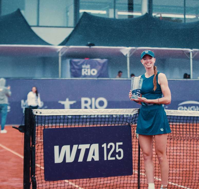 Simona Waltert wins the most important title of her career at the Rio Ladies Open Simona Waltert wins the most important title of her career at the Rio Ladies Open