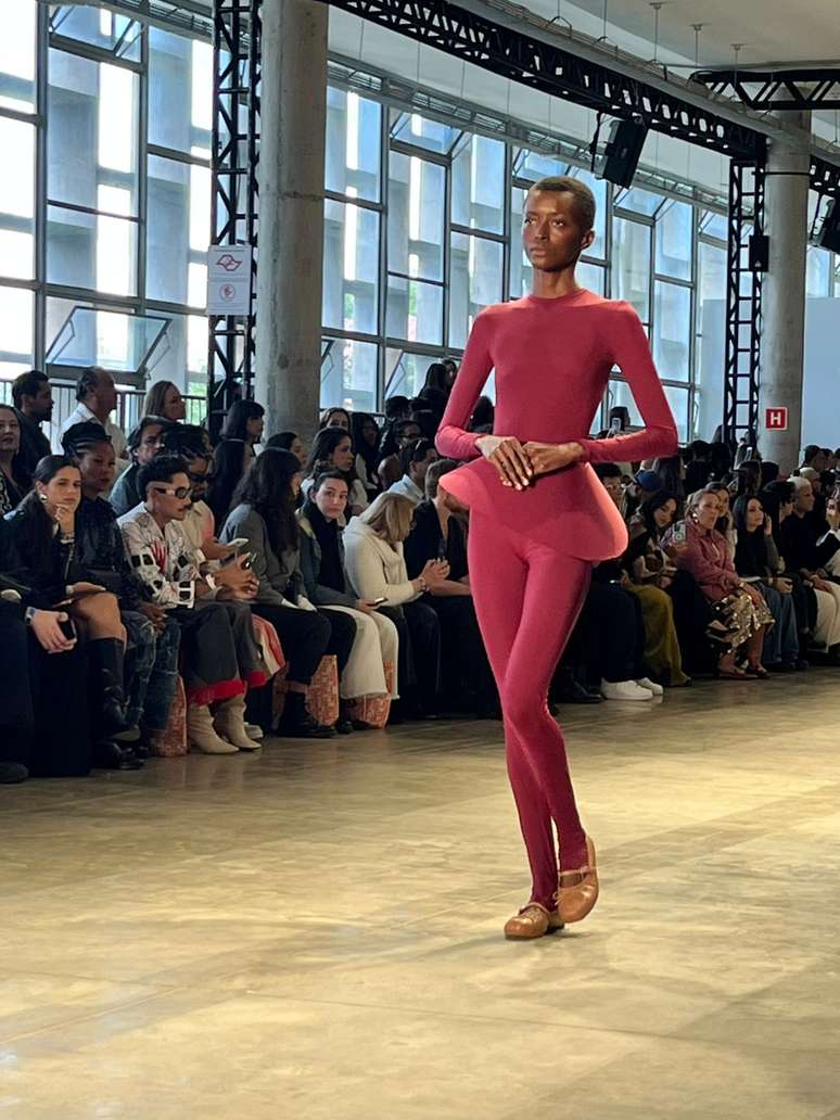 Look na passarela de Weider Silveiro 