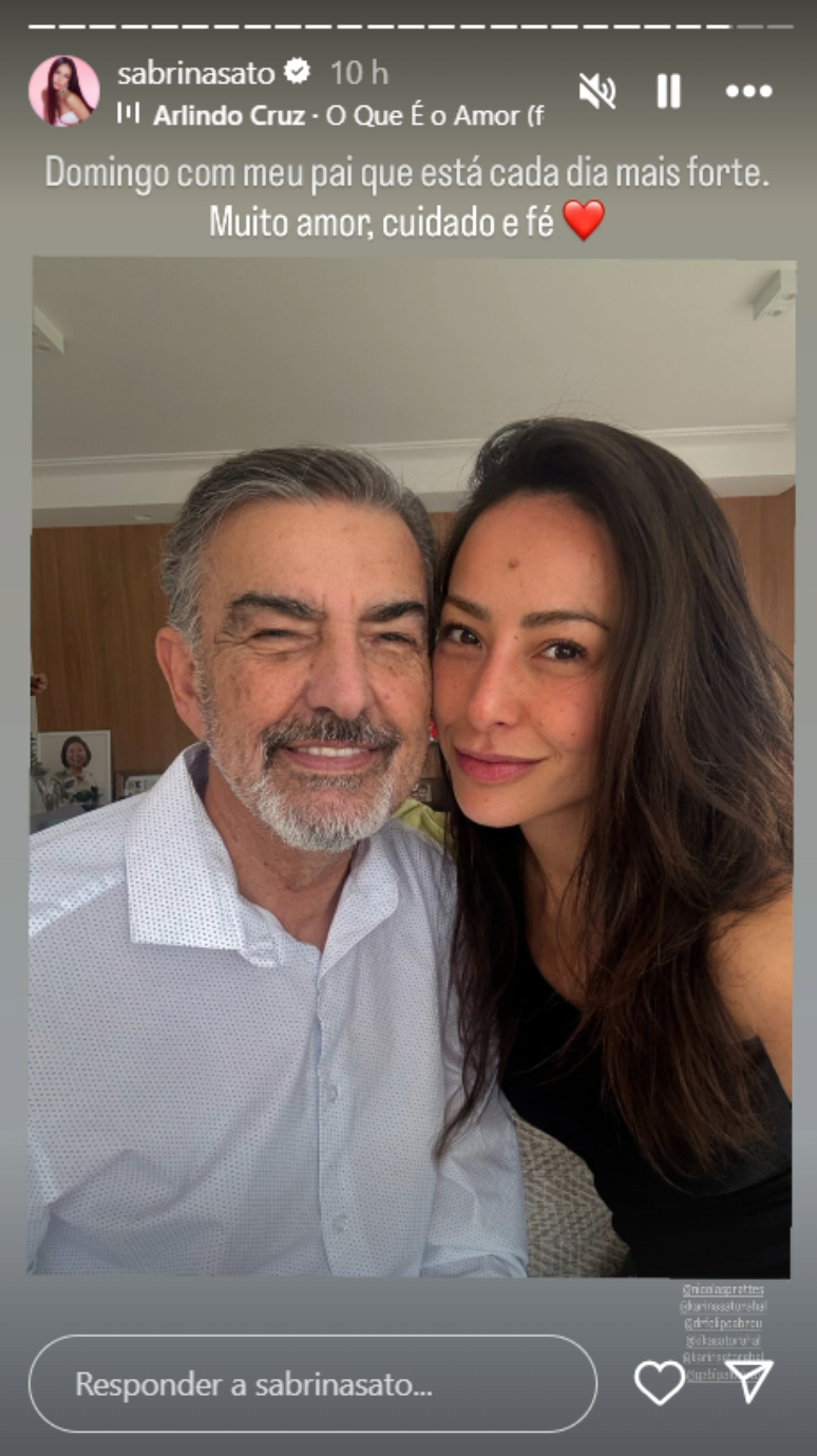 Sabrina Sato atualiza estado de saúde do pai, diagnosticado com câncer no pâncreas