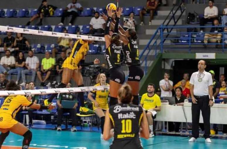 Praia Clube must work to overcome Brasilia