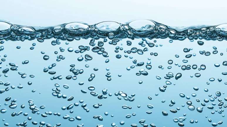 O consumo de &aacute;gua com g&aacute;s est&aacute; aumentando &ndash; depositphotos.com / rclassenlayouts