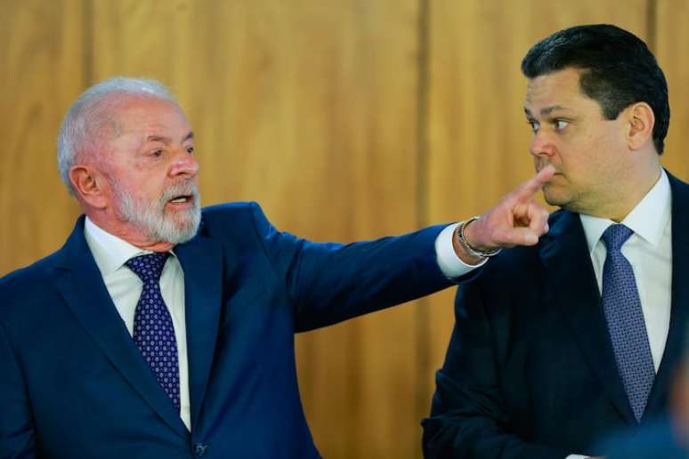 Lula e Alcolumbre: parceria no Congresso e no governo