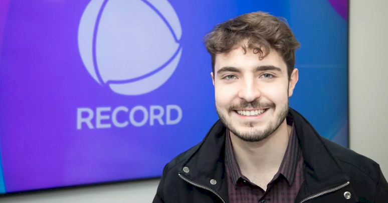 João Liberato, filho de Gugu, inicia carreira na TV com contrato assinado na Record