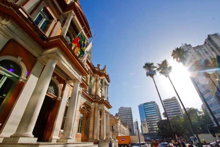 Last days to secure an internship at the Municipality of Porto Alegre