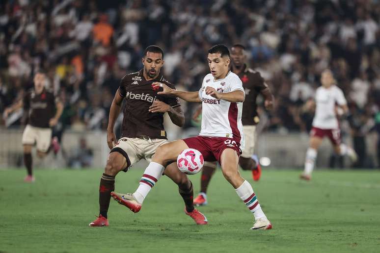 Vasco vence o Fluminense no Maracan&atilde; &ndash;