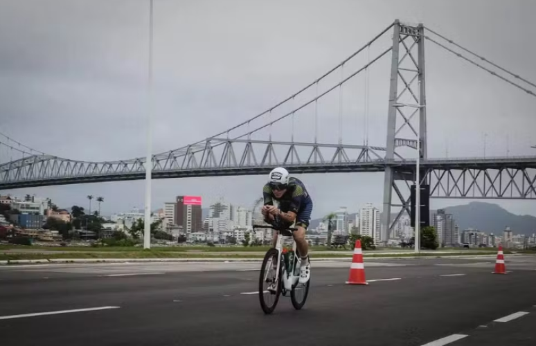 Florian&oacute;polis ser&aacute; palco do Ironman 70.3
