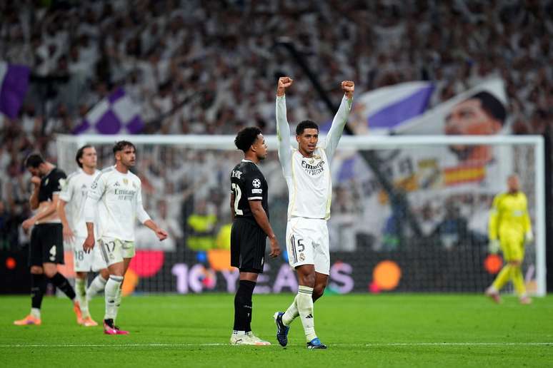Bellingham comemorando o gol do Real Madrid 