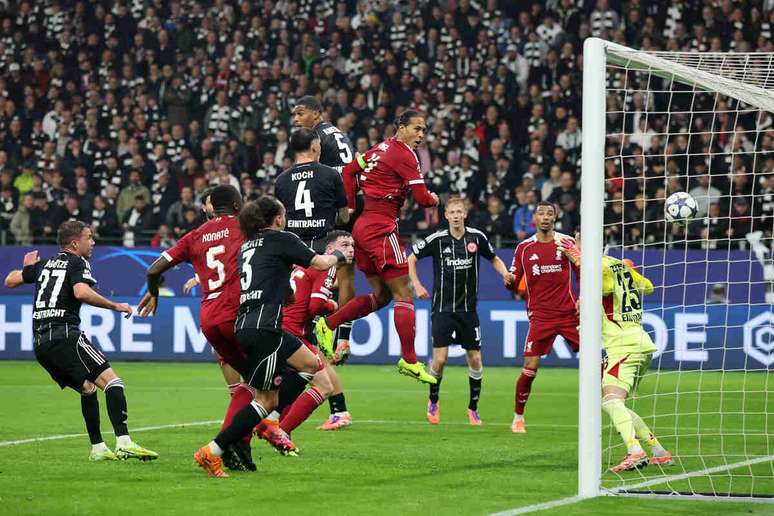 Liverpool vence o Frankfurt pela Champions &ndash;