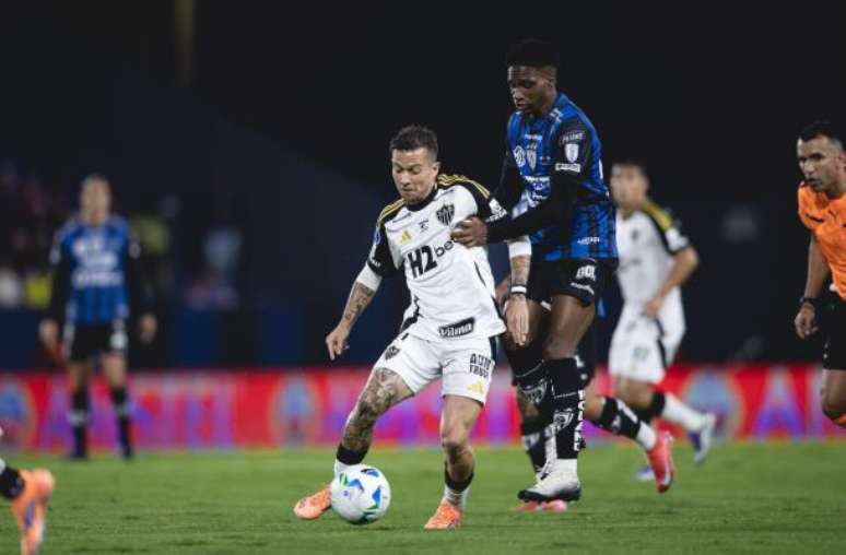 Galo teve muita dificuldade ao longo da primeira etapa –