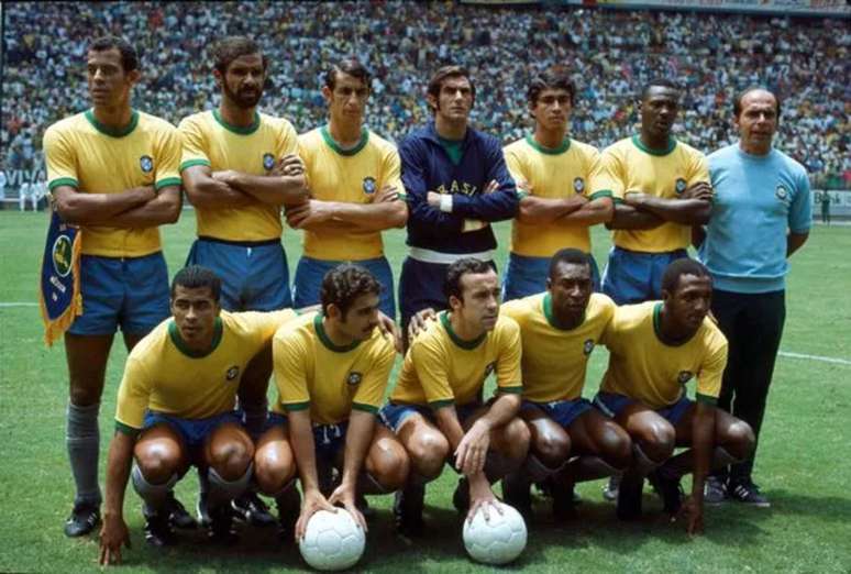 Tospericargerja carrega, em sua identidade, fragmentos de seis &iacute;cones do futebol nacional: Tost&atilde;o, Pel&eacute;, Rivelino, Carlos Alberto, G&eacute;rson e Jairzinho &ndash; Dom&iacute;nio P&uacute;blico/Wikimedia Commons