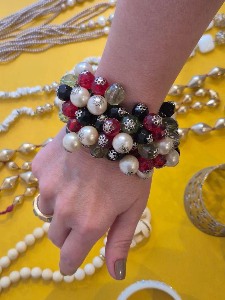 Acess&oacute;rios de Hebe Camargo 