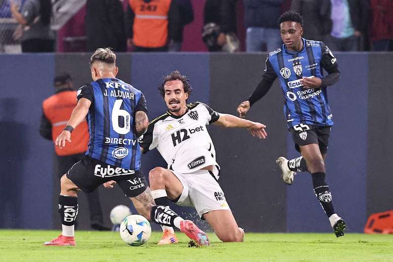 Galo teve muita dificuldade ao longo da primeira etapa –