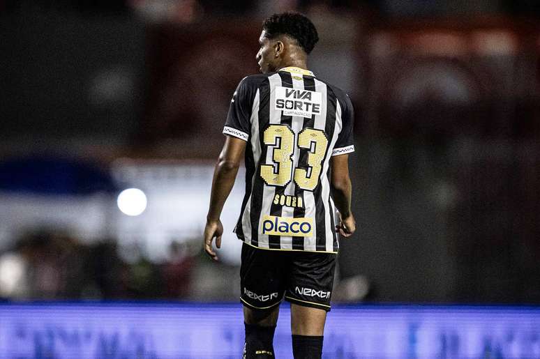 Souza pode voltar a ganhar nova oportunidade no Santos –