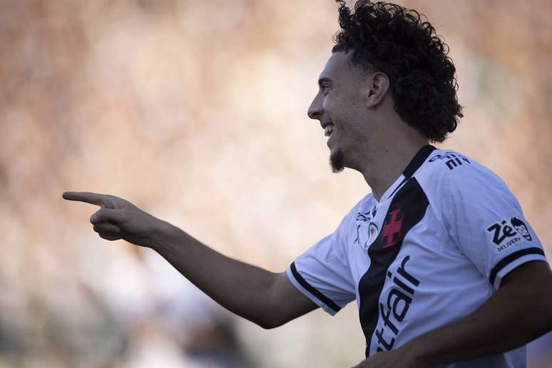 Nuno Moreira chegou ao Vasco no in&iacute;cio do ano e rapidamente caiu nas gra&ccedil;as dos torcedores. Dikran Sahagian/Vasco