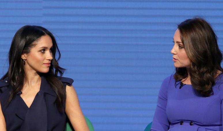 ‘Ela está desesperada para...': Meghan Markle está 'nervosa' por reencontro com Kate Middleton ainda este ano, antes do Natal.