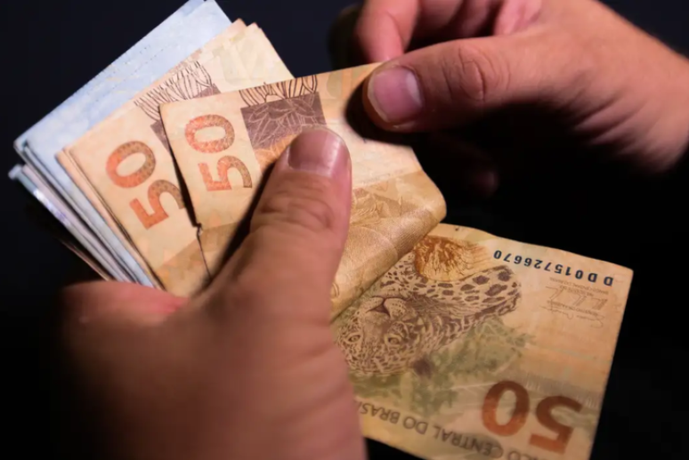 Man pretends to have kidney disease for five years, deceives ex-girlfriend and causes loss of R0,000