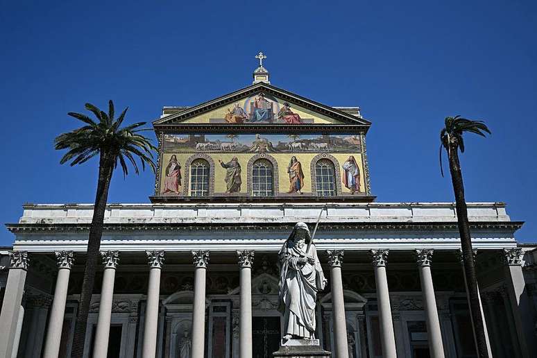 Espera-se que o rei participe de uma cerim&ocirc;nia na abadia de S&atilde;o Paulo extramuros