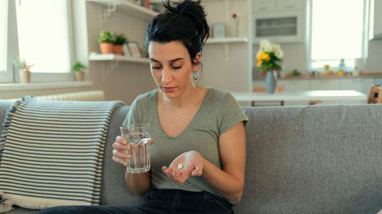Comparison of side effects of different antidepressants, according to research Comparison of side effects of different antidepressants, according to research