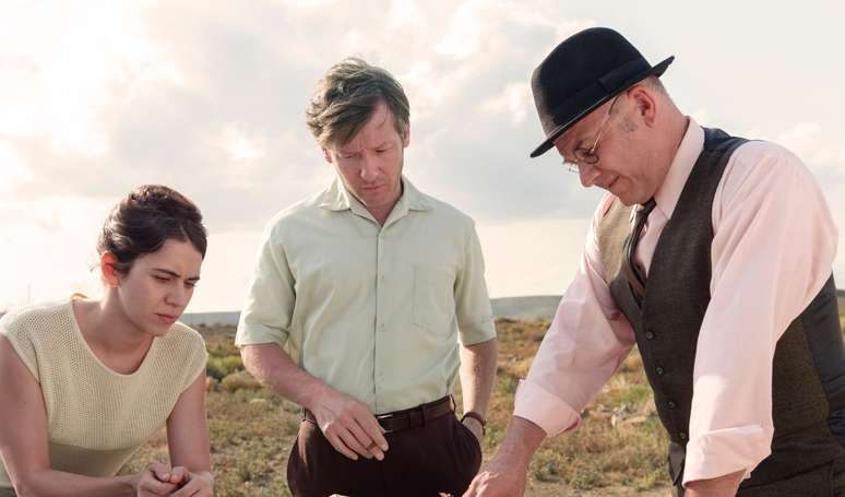 #1 in 37 countries: Netflix’s captivating true-life miniseries about love, memory and survival