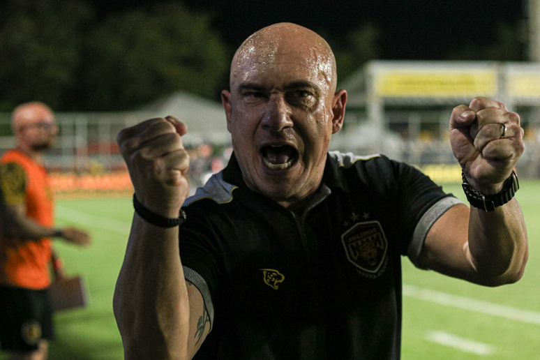 M&aacute;rcio Zanardi, t&eacute;cnico do Amazonas FC. 