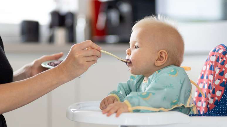 Introduction to food: Check out food tips for your baby’s first year Introduction to food: Check out food tips for your baby’s first year