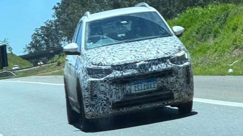 Mula de testes do novo Volkswagen Nivus h&iacute;brido