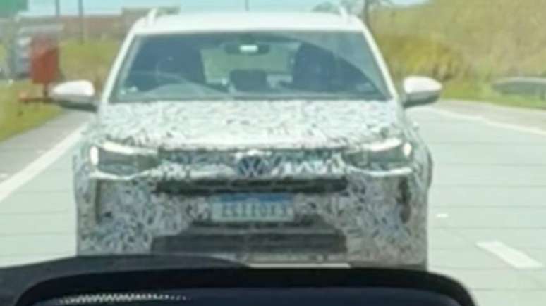 Mula de testes do novo Volkswagen Nivus h&iacute;brido