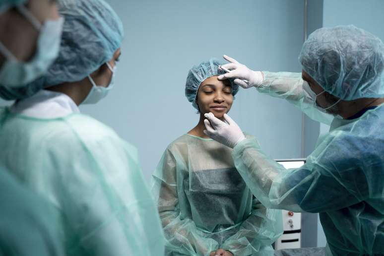 Naturalness is the new aesthetic trend in plastic surgery Naturalness is the new aesthetic trend in plastic surgery